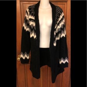 Zara Knit Sweater Size Medium NWT